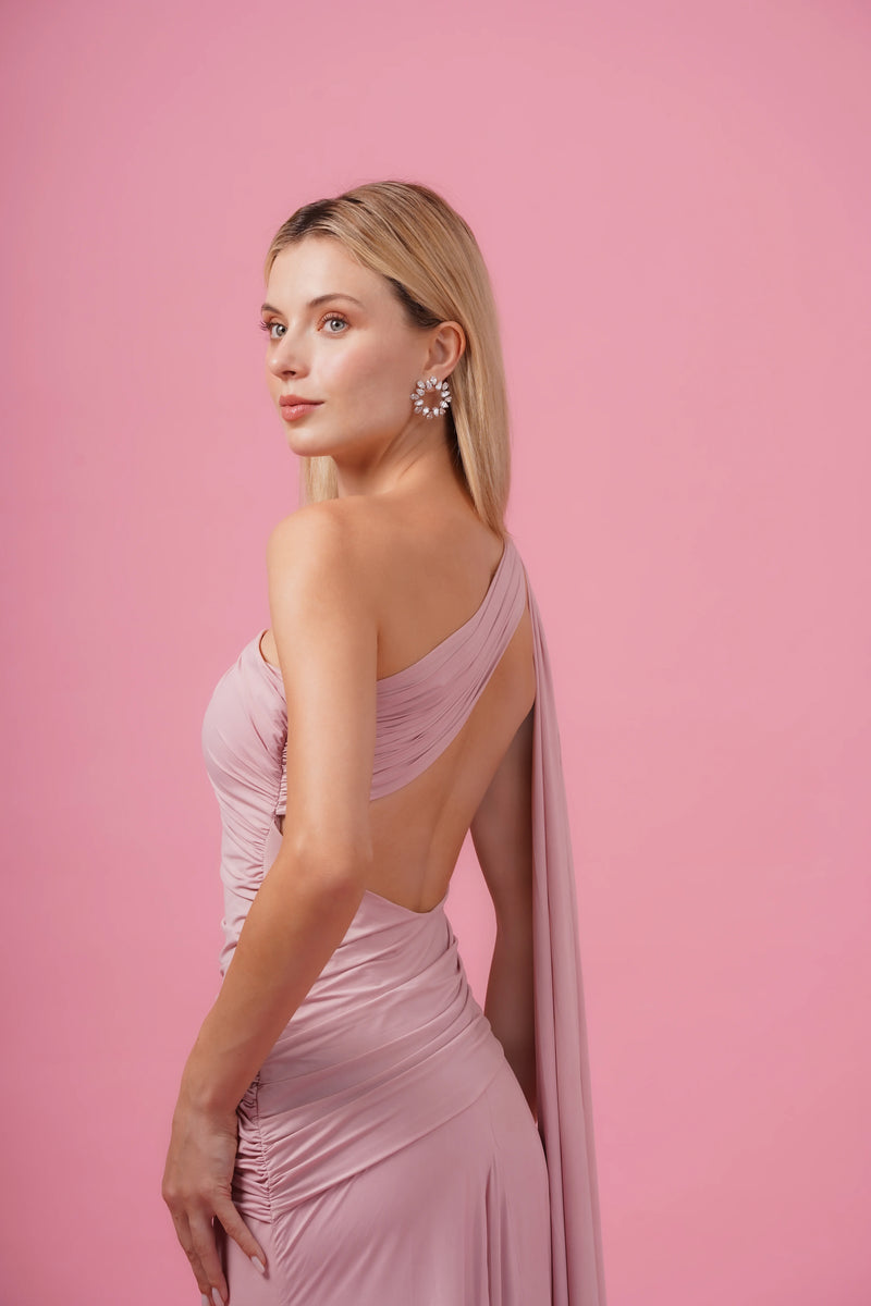 Bella